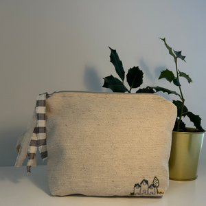 กระเป๋าผ้าลินินปักมือพร้อมเย็บปักถักร้อยกระเป๋าเป้สะพายหลังผ้าลินินสีต่าง ๆ ผ้าลินินนุ่ม 100% OEM ผลิตในเวียดนาม - Product Image 1