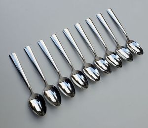 Ensemble de 6 petites cuillères à servir en acier inoxydable pour la cuisine, design classique, cuillère en métal argenté, cuillère à thé et à café - Product Image 5