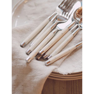 Vajilla Juego de cubiertos Cuchara Tenedor Cuchillo Utensilios de cocina Color plateado Mango de hueso Restaurante Acero inoxidable Uso de la boda - Product Image 3