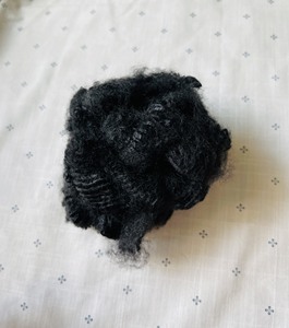 Vente chaude de haute qualité noir Polyester fibre discontinue SD non-tissé géotextile tapis Stable solide plus grand fabricant Vietnam - Product Image 5