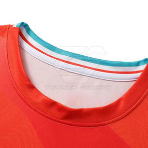 Meilleures ventes, prix bas, uniforme de football, tissu doux, design personnalisé, uniforme de football, séchage rapide, vêtements d'entraînement, uniforme de football - Product Image 4