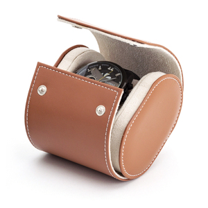 Boîte de montre-bracelet d'oreiller en cuir PU avec logo personnalisé du fournisseur Boîte de montre - Product Image 2