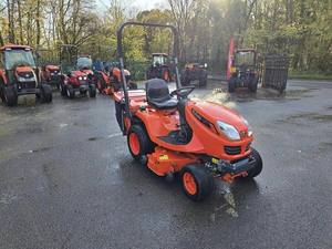 ซื้อเครื่องตัดหญ้าแบบนั่งขับ KUBOTA GR2120 พร้อมถุงเก็บหญ้า - Product Image 5