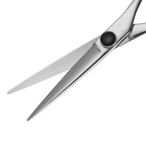 Ciseaux de coupe de cheveux professionnels en acier inoxydable à motif noir de qualité supérieure pour la précision et la durabilité - Product Image 5
