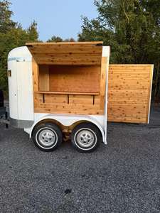 Livraison gratuite, bar mobile de 8 pieds et remorque à boissons, entièrement équipé, station de cocktails et de jus pour les événements, la restauration et les entreprises de rue - Product Image 6