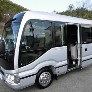 İkinci el Toyota Coaster 30 kişilik otobüs/Toyota Coaster otobüsü kullanılır beyaz