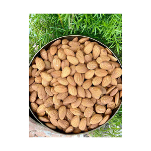 Amandes de Californie à bas prix, qualité supérieure, entières, préparées pour les commandes de gros volumes. - Product Image 2