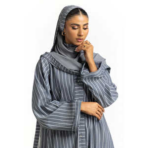 Abaya en Georgette Bleu Denim à Rayures avec Foulard Modeste – Accessoire de Mode Simple - Product Image 2