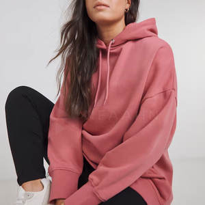 Sudadera con capucha de palangre a prueba de viento de temporada de invierno para mujer de alta calidad, técnicas estampadas de Pakistán, cuello con capucha de longitud corta - Product Image 1