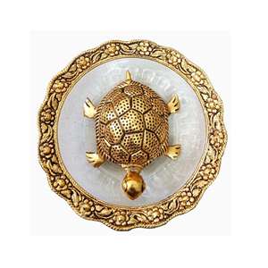 Atrae prosperidad, estabilidad y energía positiva a tu hogar o lugar de trabajo con la placa Yantra Dorada Sarva Ichha Kachua - Product Image 2