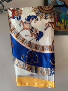 Custom Printed 100% Silk Square <b>Scarf</b> <b>for</b> <b>Women</b> Floral Pattern Spring Season Ethnic Style OEM & Custom Logo Available - Product Image 2