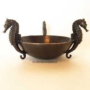 Laiton Antique Fini Top Qualité Métal Forme Ronde Seau À Vin Bacs À Boissons Avec Sea Horse Designer Poignées Au Prix Le Plus Bas - Product Image 1