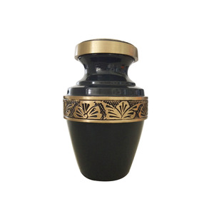 Classic Design 2025 Cremation Urns Mini <b>Keepsake</b> Small Funeral Urns <b>for</b> Human and Pet <b>Ashes</b> Handmade Design - Product Image 2