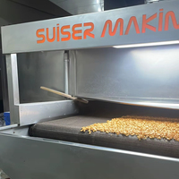 SUISER MAKINE Cashewnoten Continu-bandroostermachine 300 kg/uur RVS Snackvoedingsfabriek Apparatuur Elektrisch of Gas
