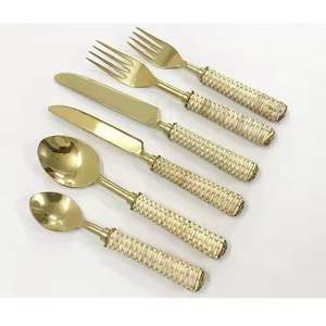 Ensemble d'outils d'épandage de fromage à manche en céramique verte Trancheuse à beurre et épandeur de fromage en acier inoxydable - Product Image 5