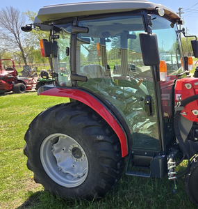 รถแทรคเตอร์25HP ล้อลาก100HP แมสซีย์เฟอร์กูสัน1840ม. พร้อมส่วนประกอบหลักปั๊มเกียร์เครื่องยนต์ - Product Image 4