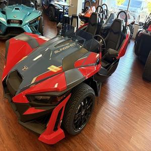 ÚLTIMO MODELO EU 2025 Polaris Slingshot SLR Auto Drive Vehículo Deportivo de 3 Ruedas - Product Image 2