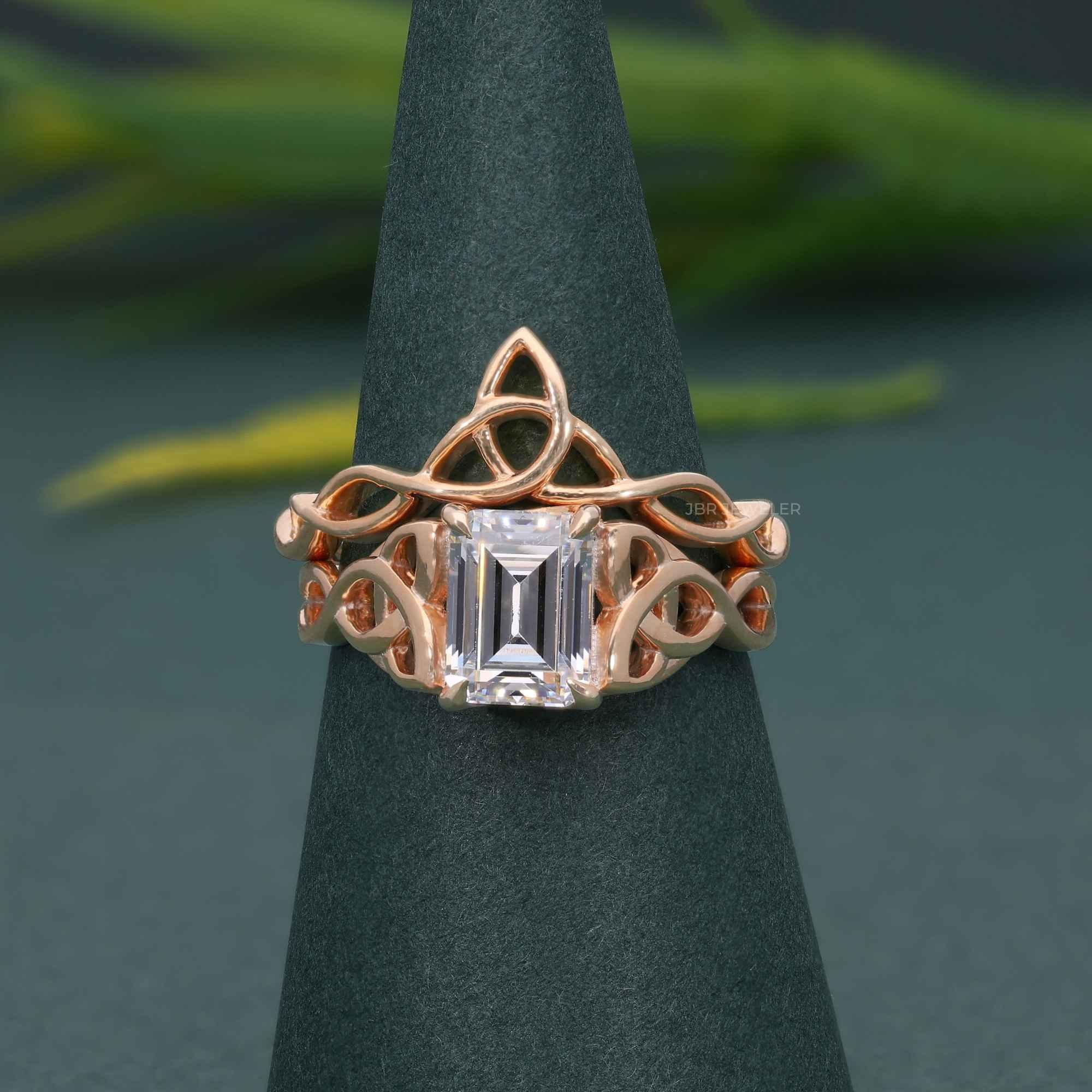 โรสโกลด์