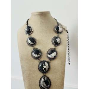 Ensemble de bijoux de mode Peggy Skeets, collier Lariat en argent sterling et buffle blanc - Product Image 2