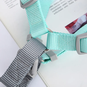 Harnais pour chien réglable en nylon à carreaux, couleur unie vert menthe, fermeture à boucle pour chiens de taille moyenne - Product Image 3