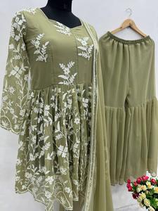 Heavy Designer Wedding Party Wear Faux Georgette Heavy Chine Sequence Stitch Top de trabajo y Sharara con encaje de lujo Dupatta - Product Image 3