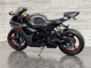 Suzuki gsx r600 usada del 2018 - Product Image 3