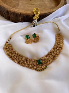 Traditional Antique Gold Choker Necklace Set with Green Stones & Matching Earrings Bridal Temple Jewelry - Product Image 2