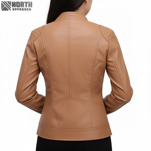 Chaqueta de cuero ajustada para Mujer | Diseño elegante y ajustado con cuero genuino de primera calidad para un aspecto moderno Señoras de cuero personalizadas - Product Image 3