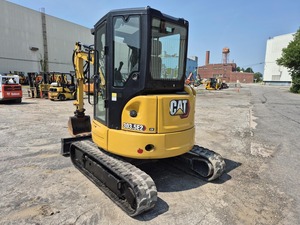 Miniexcavadora Usada 303.5E2 CR de 6 Toneladas para Construcción y Paisajismo con Motor y Caja de Cambios - Product Image 6