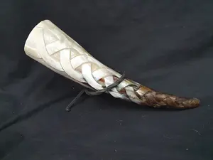 Corne à boire Viking polie écologique faite à la main naturelle personnalisée de haute qualité pour un usage hôtelier de restaurant à domicile - Product Image 5