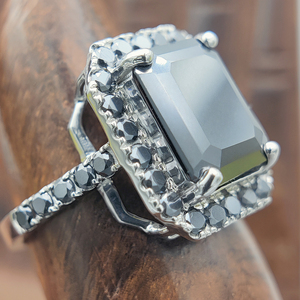 Bague solitaire de fiançailles Moissanite de luxe en or blanc 10 carats pour femmes élégantes bijoux de mariage émeraude princesse Moissanite - Product Image 5