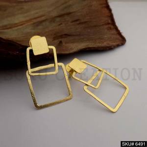 Diseño de declaración hecho a mano chapado en oro de pendientes grandes SKU6491 - Product Image 1