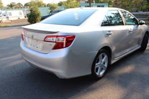 Vente en gros de voitures d'occasion bon marché sans accident 2012 pour Camry SE Sport Limited Edition berline 4 portes toit ouvrant navigation caméra gauche - Product Image 4
