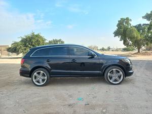 A UDI Q7 3.0L V6 SC ใช้ปี 2015 - Product Image 4