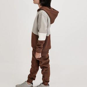 Conjuntos de chándales informales de alta calidad para niños, ropa ligera de invierno cálida de poliéster/algodón para niños y niñas - Product Image 2