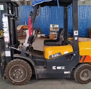 Carretilla elevadora diésel LIUGONG CPCD30 usada de alta calidad, precio bajo para un rendimiento estable - Product Image 2