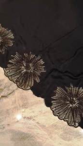 เสื้อผ้ามุสลิมแบบดั้งเดิมของผู้หญิงที่สุภาพเรียบร้อยสง่างามแบบอิสลามเสื้อผ้ามุสลิมแบบดั้งเดิมออกแบบด้านล่างสวยงามทำงานสไตล์ดูไบรวมเครื่องประดับ - Product Image 2