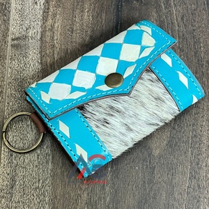 Vente en gros de porte-monnaie tendance en cuir de vache usiné à la main mini porte-clés portefeuilles petite pochette à carreaux blanc et turquoise - Product Image 1