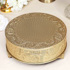 Support à gâteau en métal noir à 3 niveaux au design luxueux pour les mariages et les fêtes Design élégant et durable pour les gâteaux Cupcakes et les desserts - Product Image 3