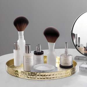 Plateau de service en métal fabriqué à la main de haute qualité avec un design unique pour cadeau et usage domestique pour l'exportation mondiale - Product Image 3