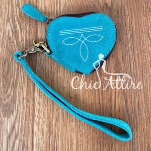 Porte-monnaie en forme de cœur en cuir suédé fait à la main, mini portefeuilles en cuir véritable occidental, porte-monnaie pour femmes - Product Image 1