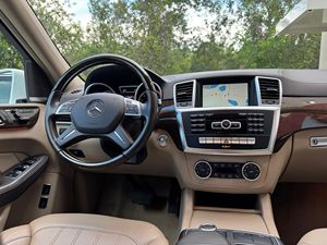 Offre exceptionnelle : Mercedes-Benz GL 450 d'occasion, modèle 2015 - Product Image 2