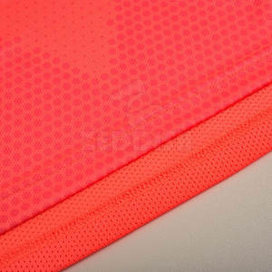 Les jeunes portent l'uniforme de football dernière conception uniforme de football respirant uniforme de football de couleur personnalisée - Product Image 4