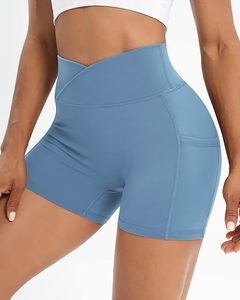 Shorts de yoga pour femmes taille croisée Active Gym 100% Polyester extensible Yoga avec poches latérales de haute et de qualité supérieure - Product Image 2