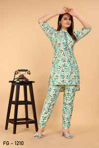 Nouveaux vêtements d'été traditionnels élégants 2 pièces ensemble avec haut pantalon entièrement cousu numérique imprimé une poche latérale en coton pour les fêtes - Product Image 6