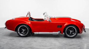 1965 SheElbBy C0brRa 5L 8Cyl1ndEers 600HP Mode d'emploi - Product Image 2