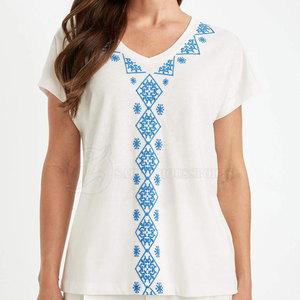 T-shirt à séchage rapide de couleur unie pour femmes dernière conception avec impression bouffante pour vêtements de plein air d'été - Product Image 3