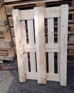 Encuentra iconos similares: Nuevos palets de madera de pino euro de una sola cara con entrada de 4 vías |   Paletas de Madera de Origen Europeo en Venta - Product Image 3