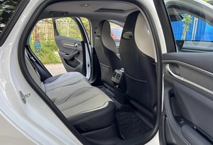 รถซีดาน BYD ปี 2024 สภาพดี เกียร์ออโต้ เบาะหนัง หลังคาซันรูฟ ไฟเดย์ไลท์ LED - Product Image 2