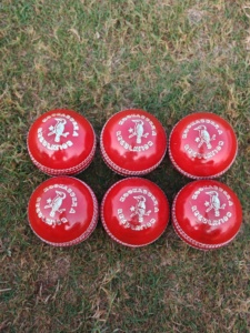 High Quality <b>Machine</b> Stitched Genuine Leather Custom Logo & Color Durable Cricket <b>Ball</b> - Product Image 2